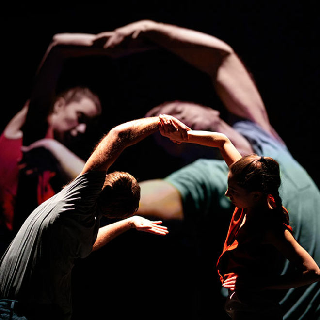 - © Julie Cherki  - © Julie Cherki