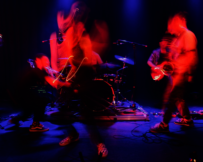 Buck_Gap - © Hum of town in winter Buck_Gap - © Hum of town in winter