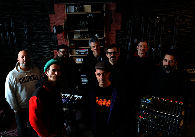 Zentone (Zenzile & High Tone)_Gap - © Wiseband Zentone (Zenzile & High Tone)_Gap - © Wiseband