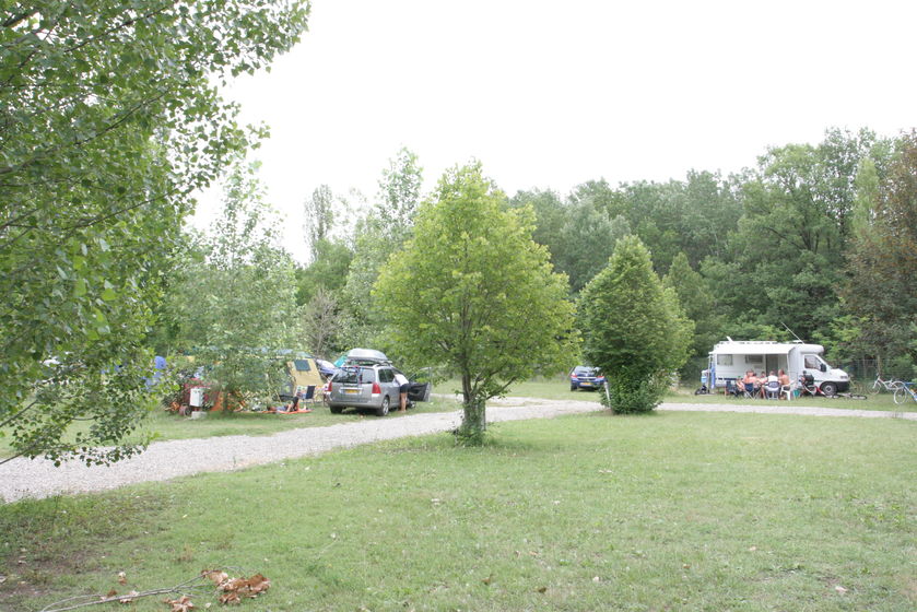 Emplacement de camping - © Les Bonnets