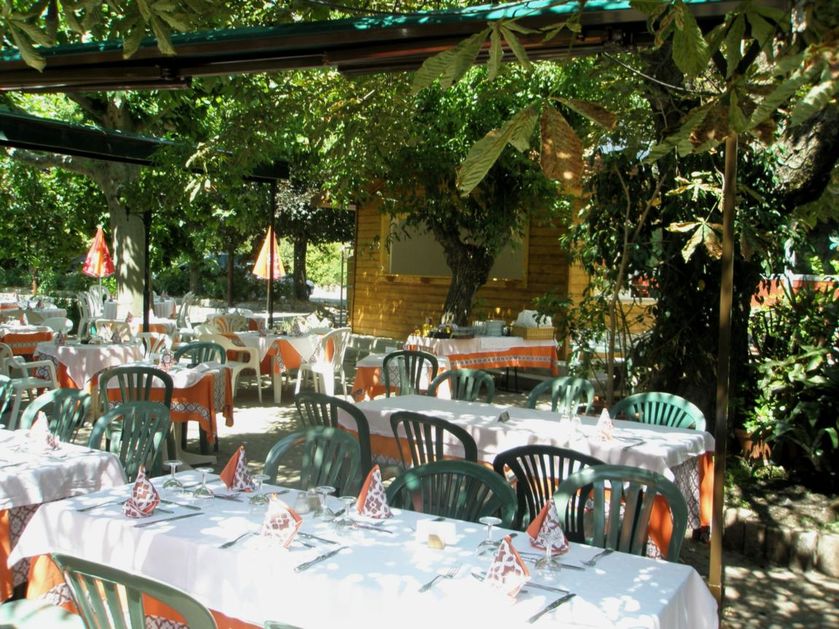 TERRASSE - © JULIE SMETT