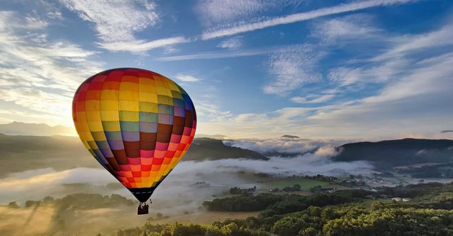 Vol en Montgolfière au départ de Gap - © Motilla thomas