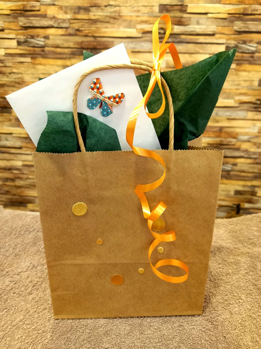 Bon Cadeau - © Emilie NOCENTE