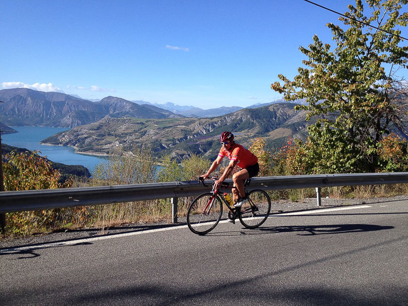 Cycling - © Undiscovered Mountains