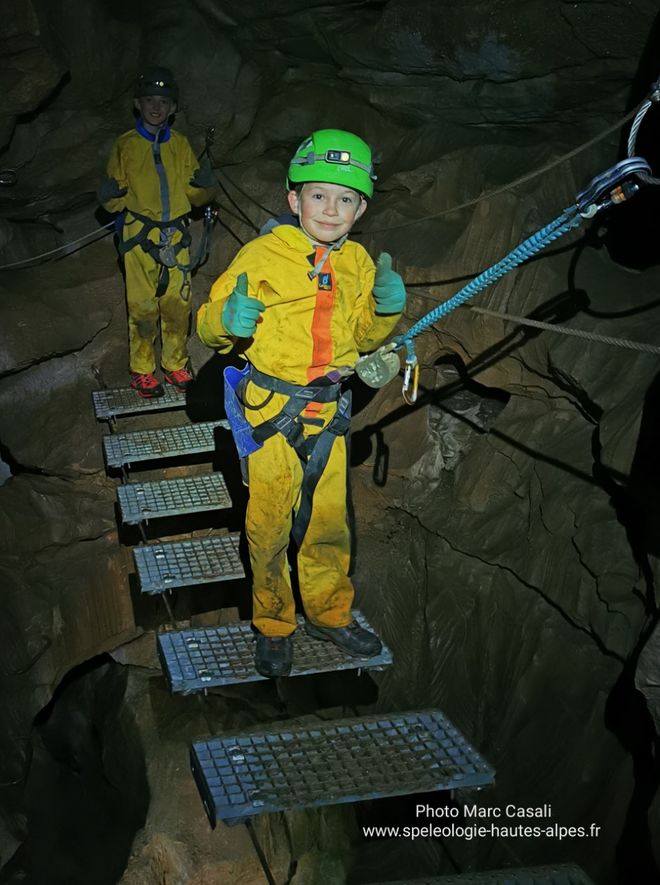 - © Marc Casali  - © Marc Casali