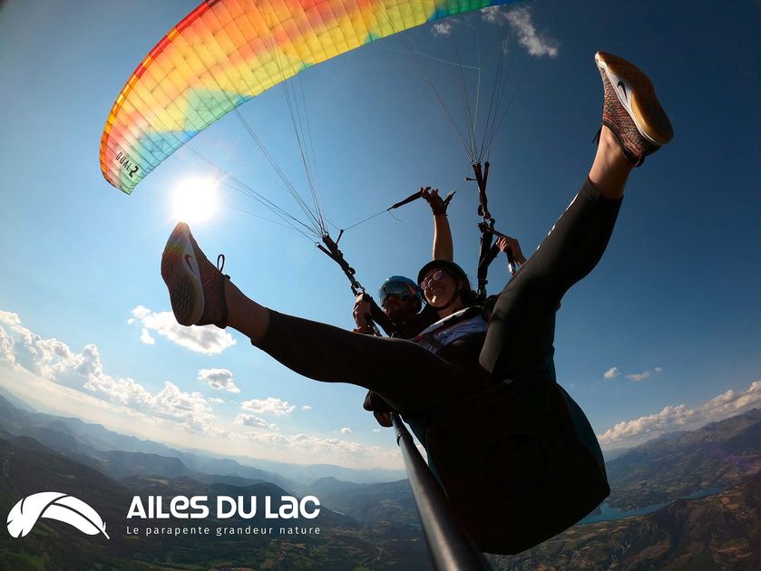 Ailes du Lac : parapente à Serre-Ponçon - © Ailes du Lac