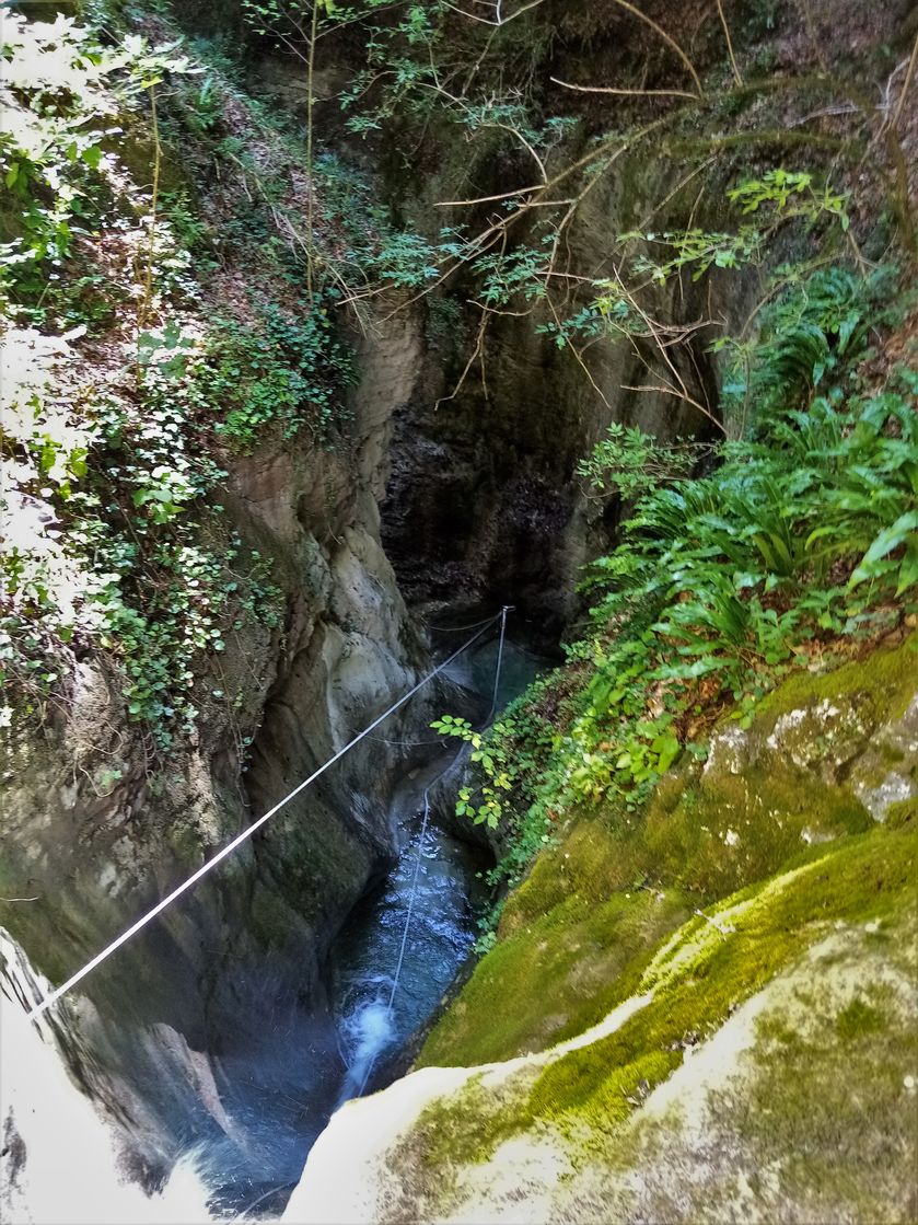 Canyoning au Rio Sourd - © Ecrins Spéléo Canyon